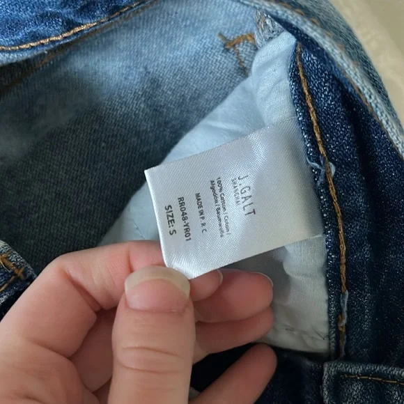 Brandy Melville acid wash jeans - Picture 8 of 8
